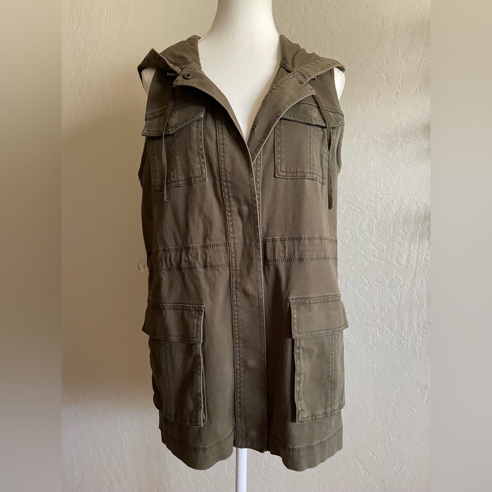 Army style utility vest